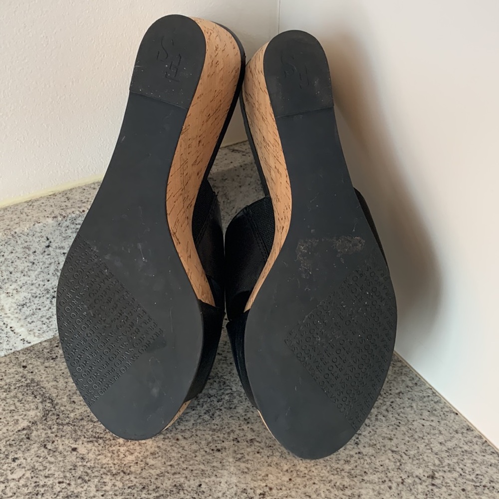 Franco Sarto Platform Sandals, cork platform with black leather uppers, size 11 - Picture 7 of 11
